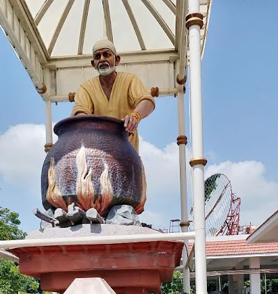 Shirdi - Sai Baba - Top Tourist Destinations in India