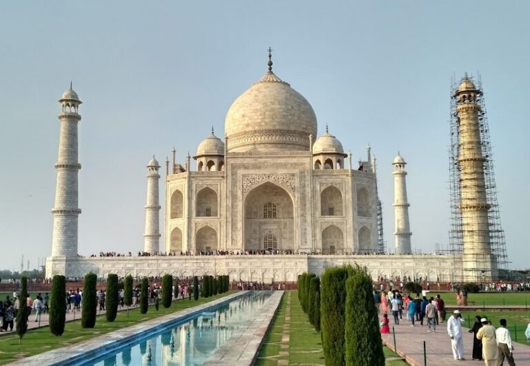 20 Famous Places In Agra, Taj Mahal – Tourdigit
